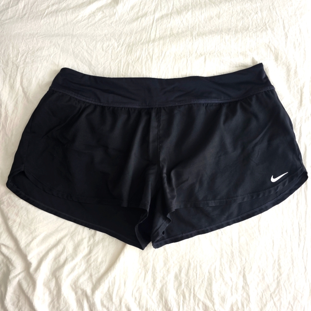 NIKE Black Swim Shorts XL